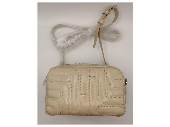 Bolsa câmera Lancel em couro matelassé bege Hardware prateado - vista 3