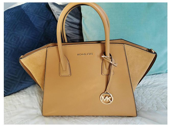 Borsa Michael Kors April 2 in pelle marrone cammello - vista 18