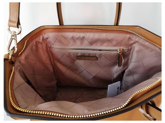 Borsa Michael Kors April 2 in pelle marrone cammello - vista 9