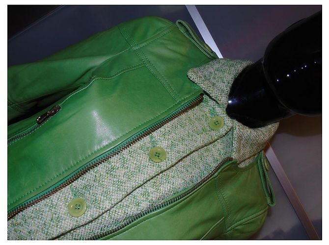 Red Valentino Lederjacke Hellgrün - Ansicht 7