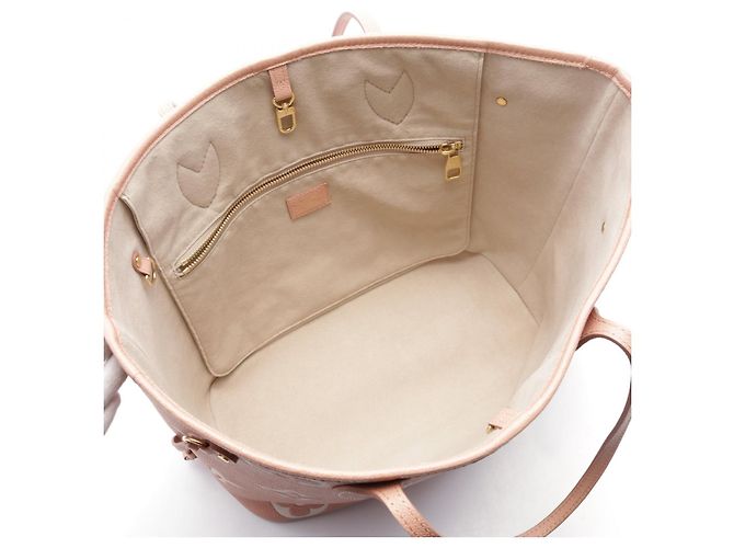 Louis Vuitton Neverfull MM Bicolor Monogram Empreinte Tote Bag Pink - view 3