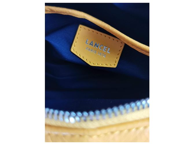 Borsa fotocamera Lancel in pelle trapuntata gialla Giallo - vista 12