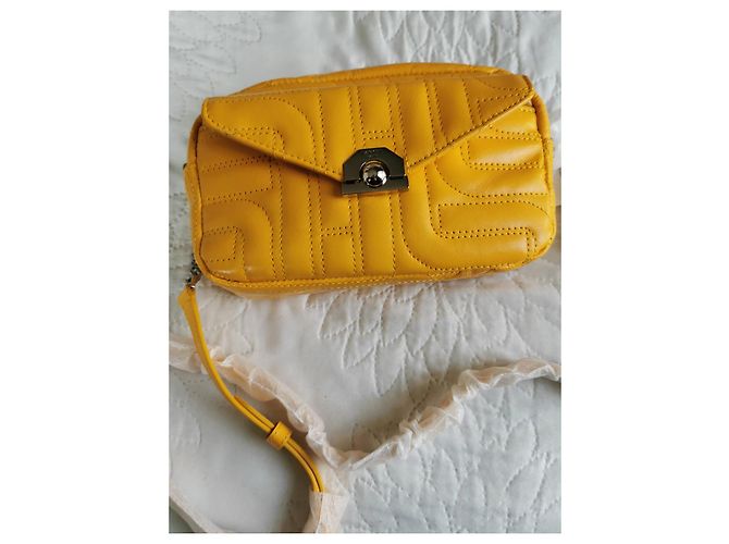 Borsa fotocamera Lancel in pelle trapuntata gialla Giallo - vista 13