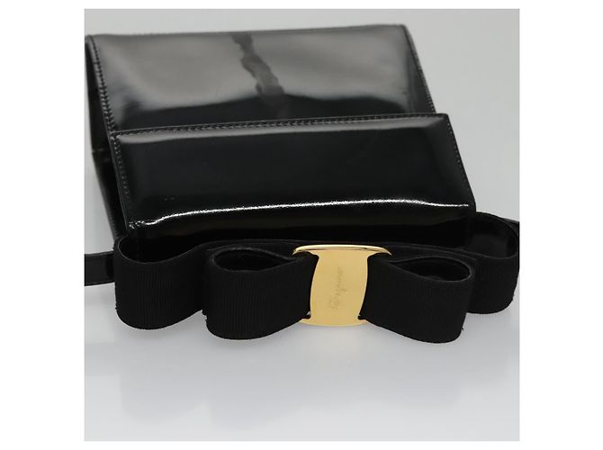 Borsa a Spalla Salvatore Ferragamo in Pelle Verniciata Nera e Oro Auth 92696 Nero D'oro - vista 6