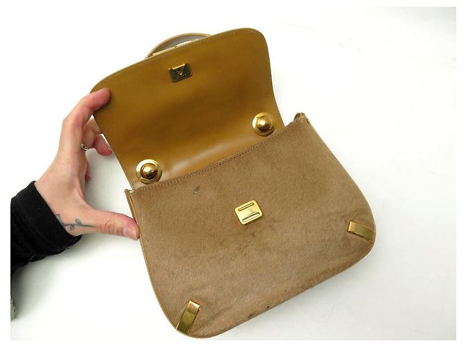 BOLSA DOLCE & GABBANA DECORADA COM FIVELA DE CINTURA EM COURO POULAIN - vista 12