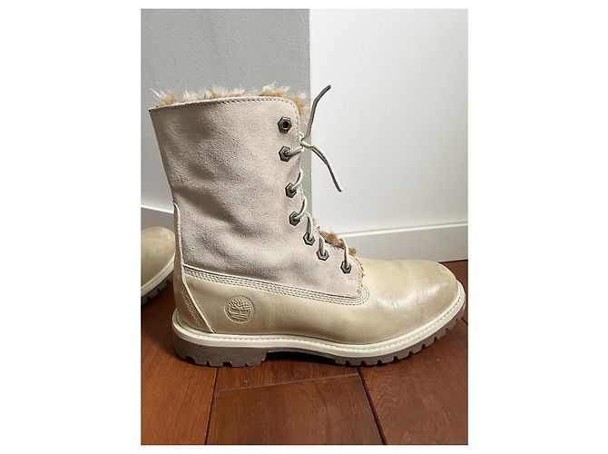 Stivaletti Timberland Beige in Pelle e Pelliccia Bianco sporco - vista 4