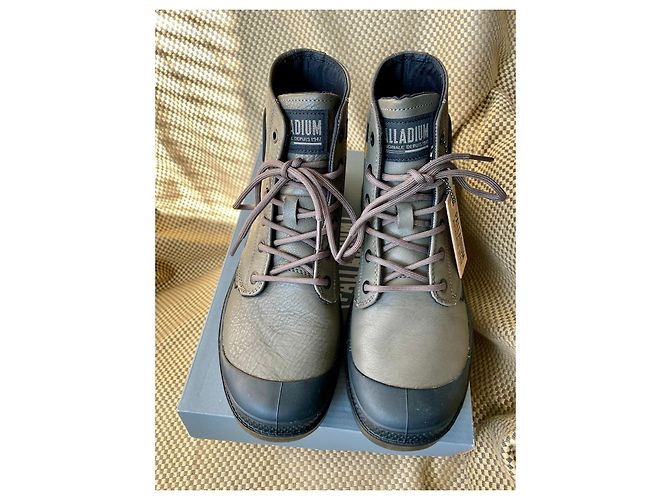 Palladium Pampa Hi Supply Leather Nero Grigio Cachi - vista 2