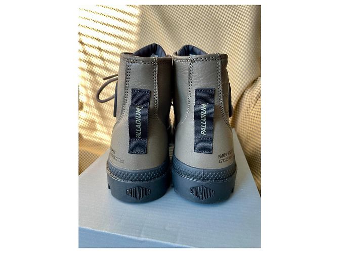 Palladium Pampa Hi Supply Leather Nero Grigio Cachi - vista 4