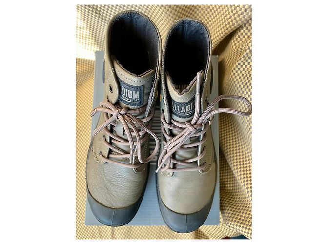 Palladium Pampa Hi Supply Leather Nero Grigio Cachi - vista 6