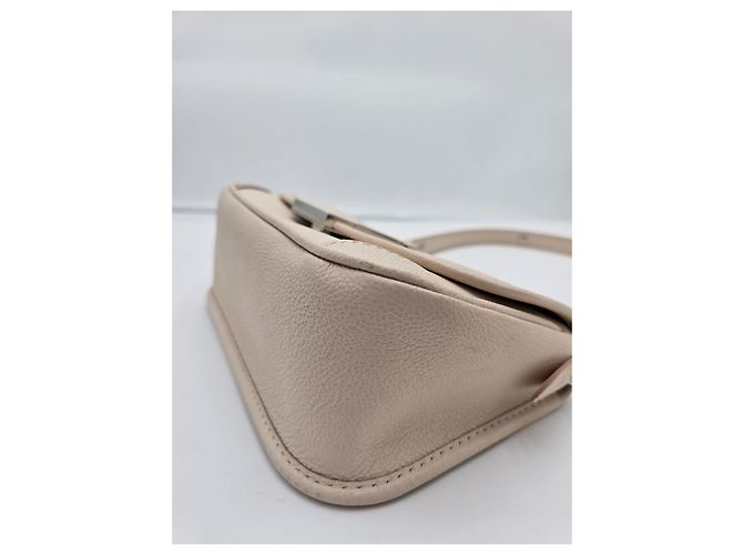 Louis Vuitton Buci Bag in Ivory Epi Cream - view 5