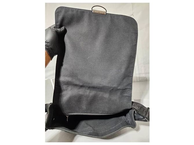 Bolsa mensageiro Monograma LV Louis Vuitton verde escuro/preto - vista 5