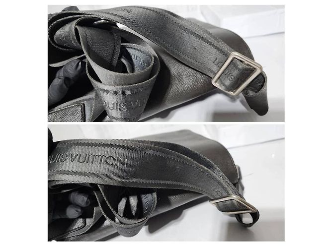 Borsa messenger/crossbody Andrei Taiga Louis Vuitton grigio scuro Grigio antracite - vista 15