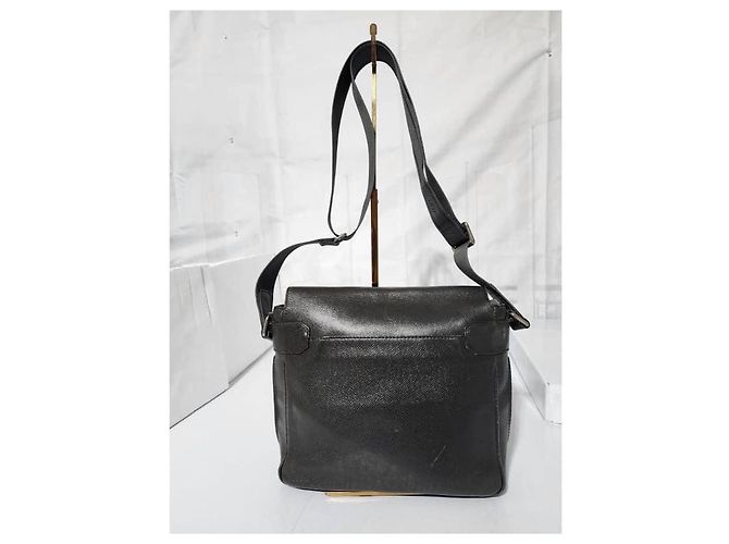 Borsa messenger/crossbody Andrei Taiga Louis Vuitton grigio scuro Grigio antracite - vista 3