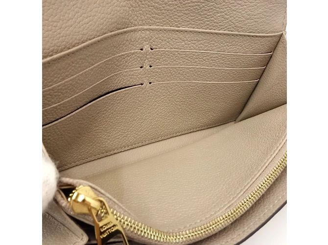 Cartera Larga Louis Vuitton en Tourterelle Gris - vista 7