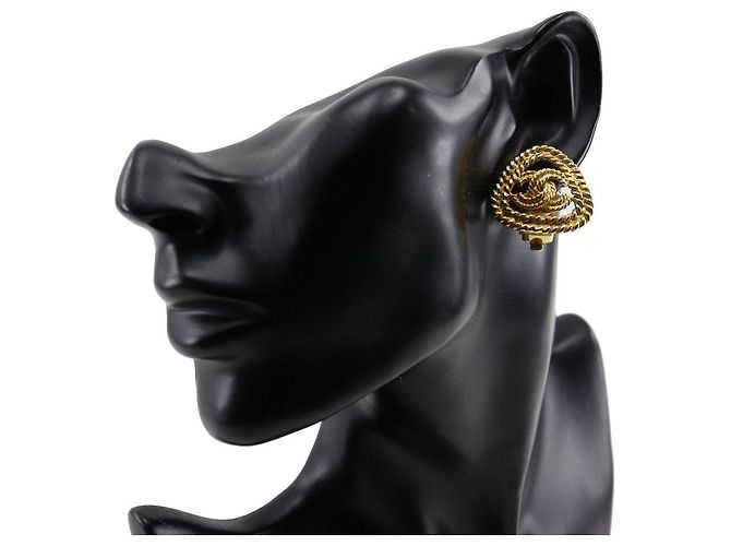 Pendientes chapados en oro con el logo Coco de Chanel Dorado - vista 2