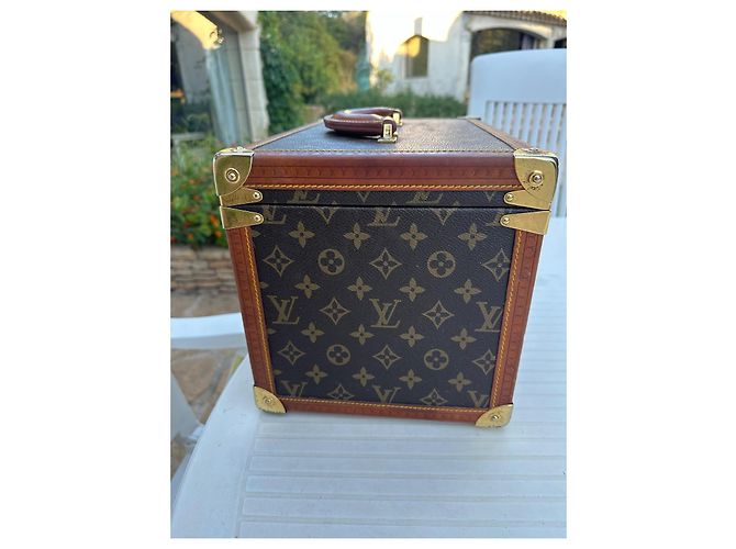 Louis Vuitton Beauty Case Monogram Monogramma - vista 6