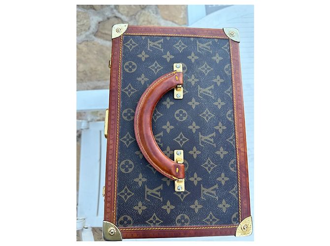 Louis Vuitton Beauty Case Monogram Monogramma - vista 8