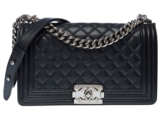 Sac CHANEL Boy en Cuir Noir - 102406 - vue 3