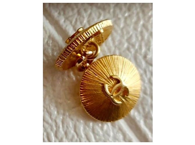 Gemelli vintage Chanel CC placcati oro D'oro - vista 3