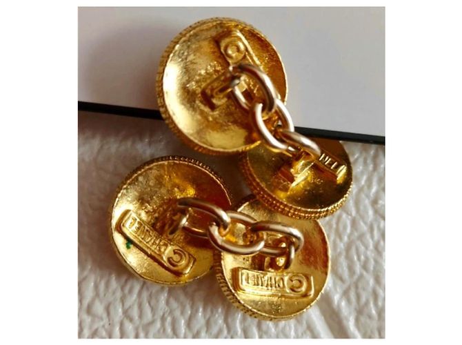 Gemelli vintage Chanel CC placcati oro D'oro - vista 4