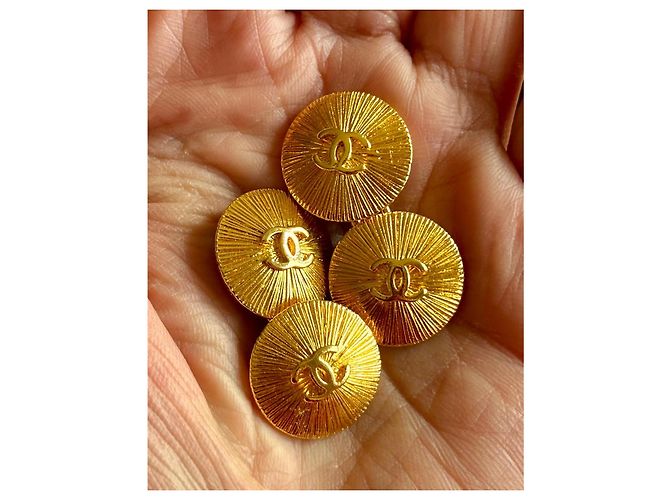 Gemelli vintage Chanel CC placcati oro D'oro - vista 7