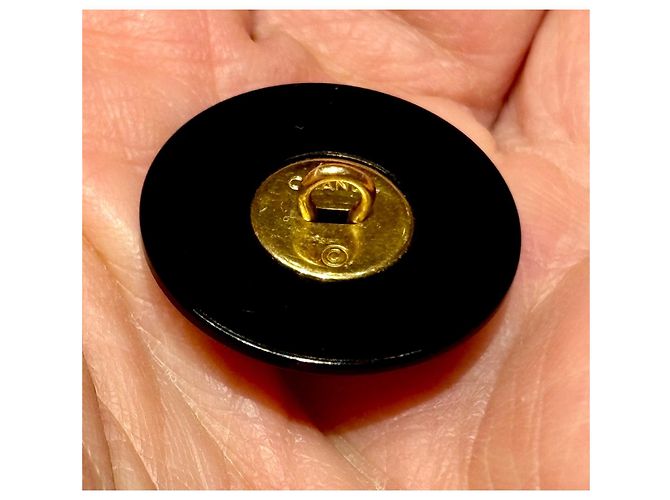 Set di 5 bottoni vintage Chanel rari in nero e oro, 22 mm D'oro - vista 13