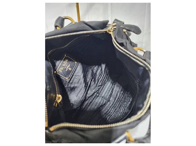 Borsa Bauletto in Nylon e Pelle Nera PRADA Nero - vista 8