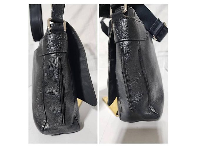 Borsa messenger/crossbody Louis Vuitton Taiga Viktor blu navy profondo - vista 6