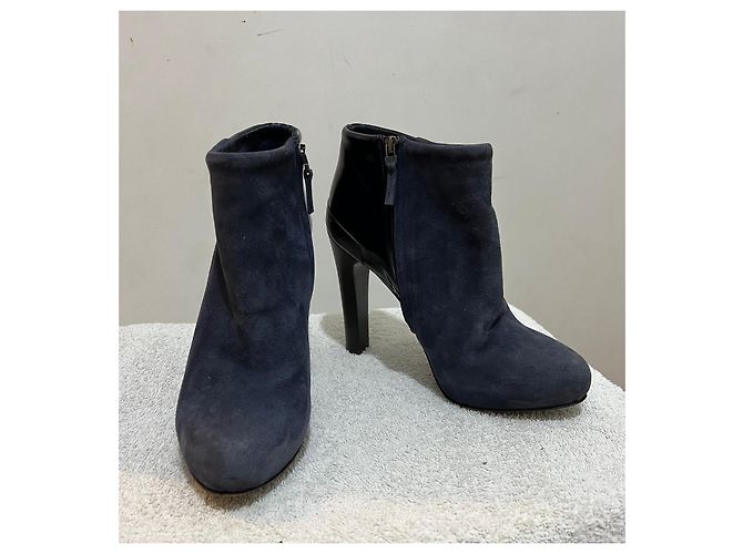 Fendi Botas de tornozelo de couro e camurça Preto Azul - vista 3