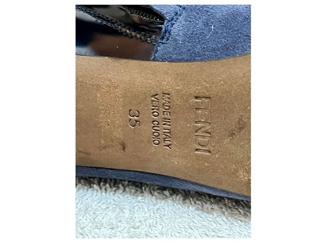 Fendi Botas de tornozelo de couro e camurça Preto Azul - vista 6