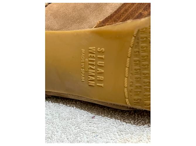 Stuart Weitzman Tacchi peep toe con lacci Marrone Cammello - vista 7