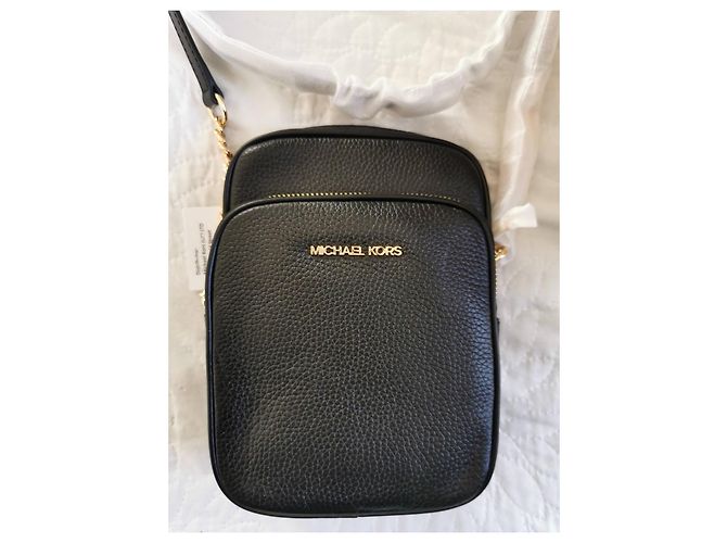 Borsa a tracolla Michael Kors Jet Set Travel in pelle nera Nero Gold hardware - vista 15