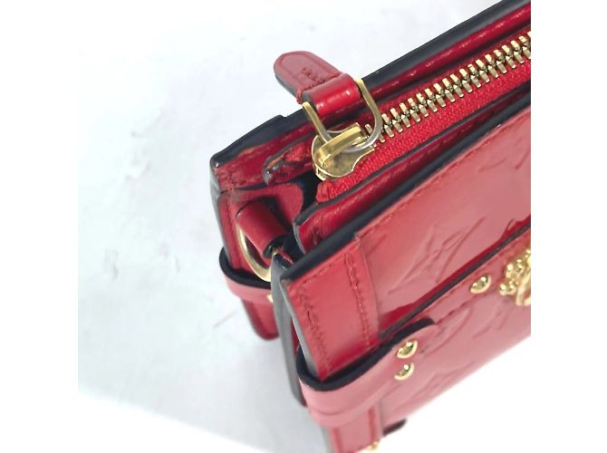 Borsa Clutch Petite Malle in Monogram Vernis Louis Vuitton Rosso Fuschia - vista 10