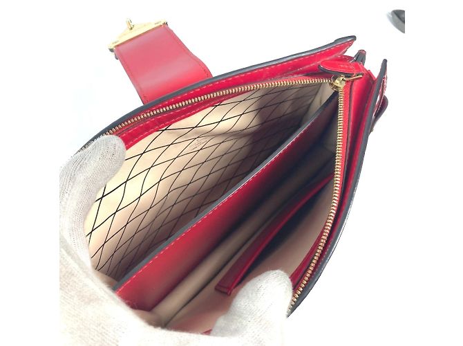 Borsa Clutch Petite Malle in Monogram Vernis Louis Vuitton Rosso Fuschia - vista 12