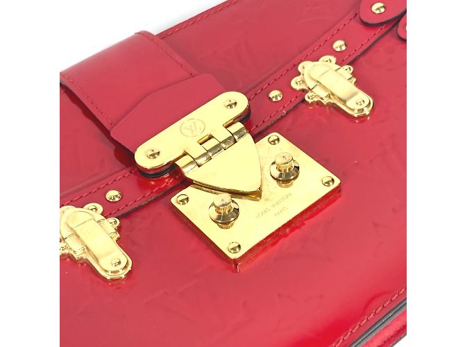 Borsa Clutch Petite Malle in Monogram Vernis Louis Vuitton Rosso Fuschia - vista 8