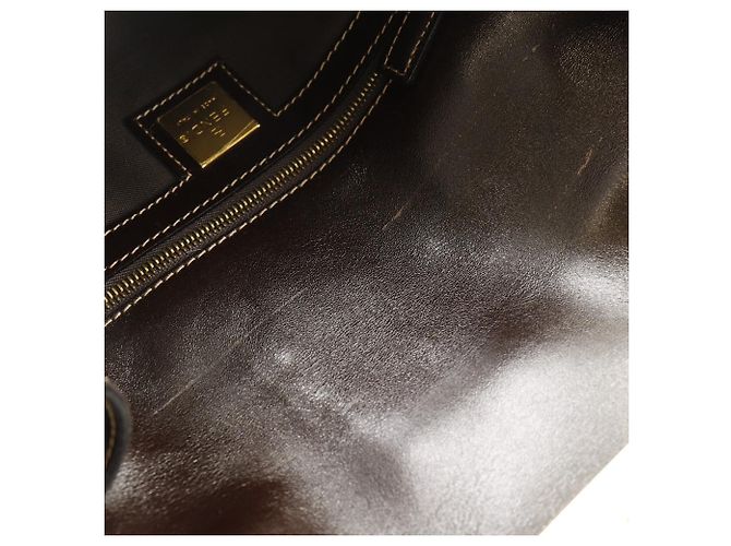 Borsa a Spalla in Vinile Fendi Mamma Baguette Marrone - vista 7