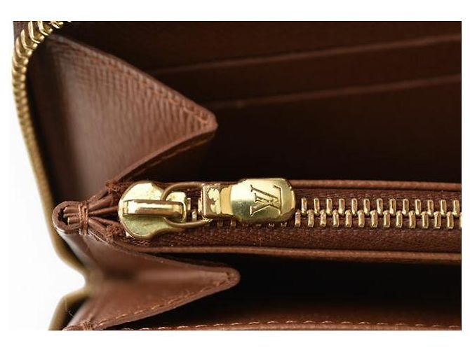 Louis Vuitton Monogram Zippy Wallet M60017 - view 8