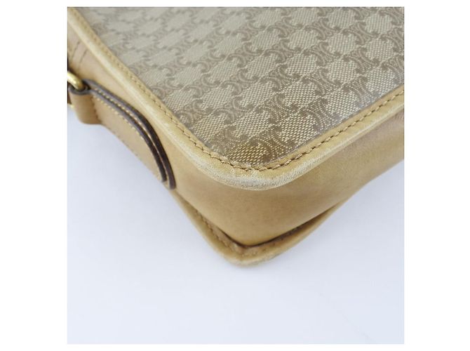 Céline Borsa a Spalla in PVC Celine Macadam Marrone - vista 5
