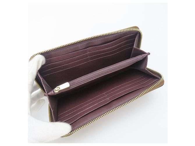 USED COACH Leather Wallet F22712 - view 11