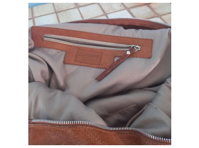 Bolsa Fairmount de couro camel Camelo - vista 9