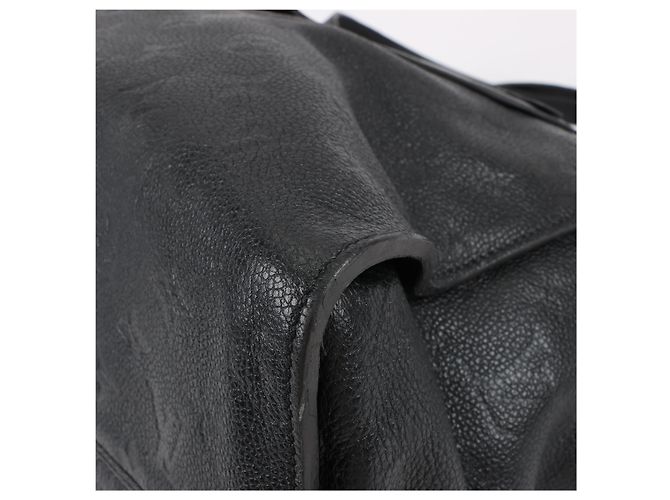 Louis Vuitton Monogram Empreinte PM Lumineuse in Nero M93410 - vista 11