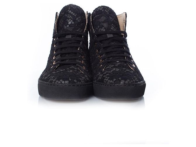 Chanel High-Top Schnürsneaker Schwarz - Ansicht 3