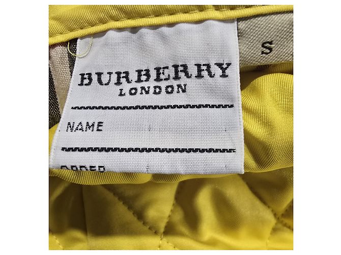 Burberry London Steppweste aus gelbem Polyester - Ansicht 7