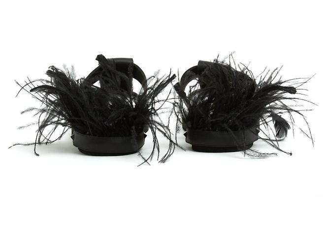 Sandali Valentino EU38 Sandali Piani in Pelle Nera e Piume Taglia UK5 US7.5 Nero - vista 4