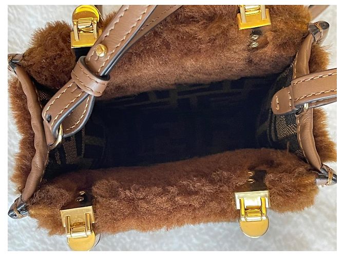 Bolsa Fendi Sunshine mini marrom de pele - vista 4
