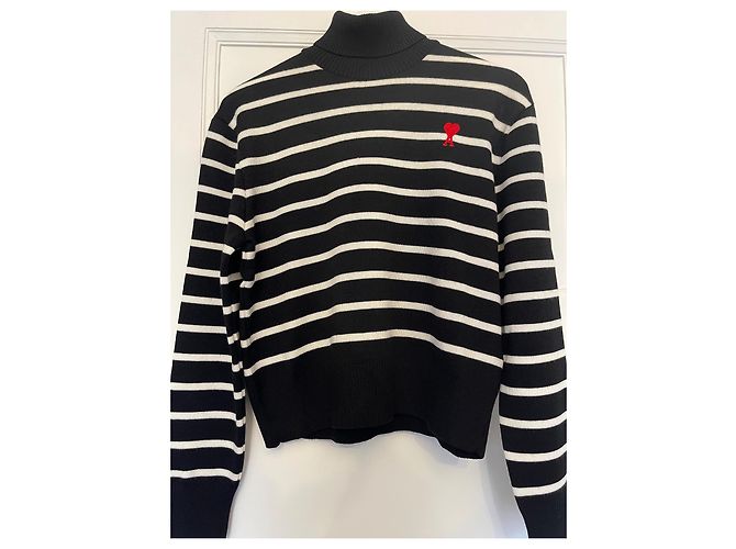 AMI Paris Ami de Coeur gestreifter Rollkragenpullover aus Merinowolle Schwarz Weiß - Ansicht 6