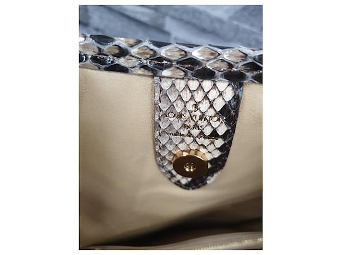 Galliera Louis Vuitton Borsa a Spalla in Pelle Python Galleria GM - vista 7