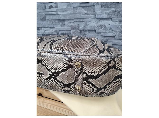 Galliera Louis Vuitton Borsa a Spalla in Pelle Python Galleria GM - vista 9