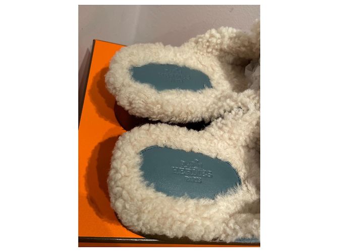 Zoccoli Hermès in camoscio blu - vista 5