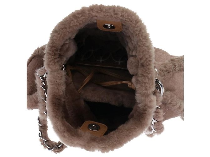 Chanel Beiger Schafsleder-Logo-Beutel - 2000er - Ansicht 6
